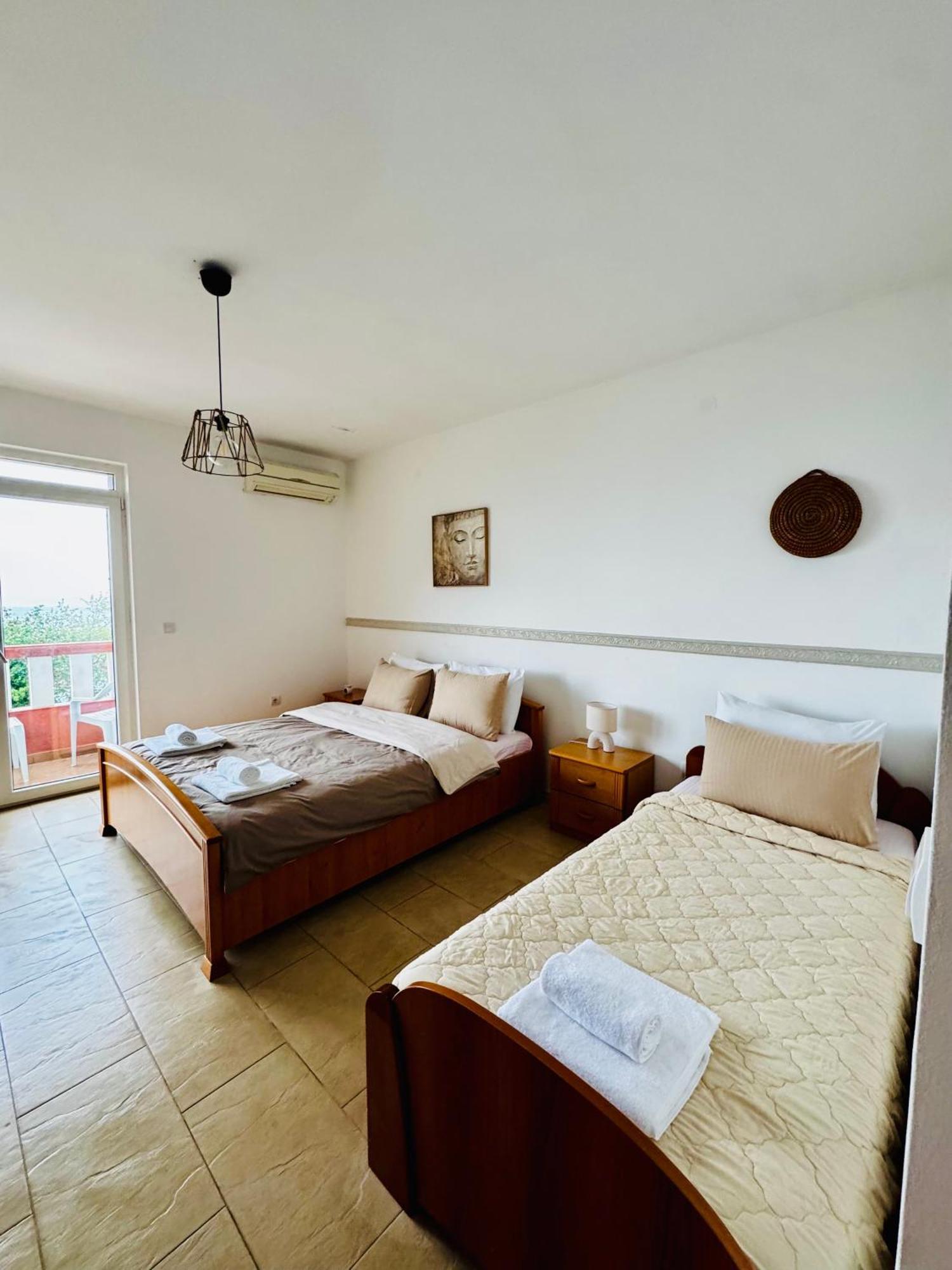 Budva Felix Suites Exterior foto